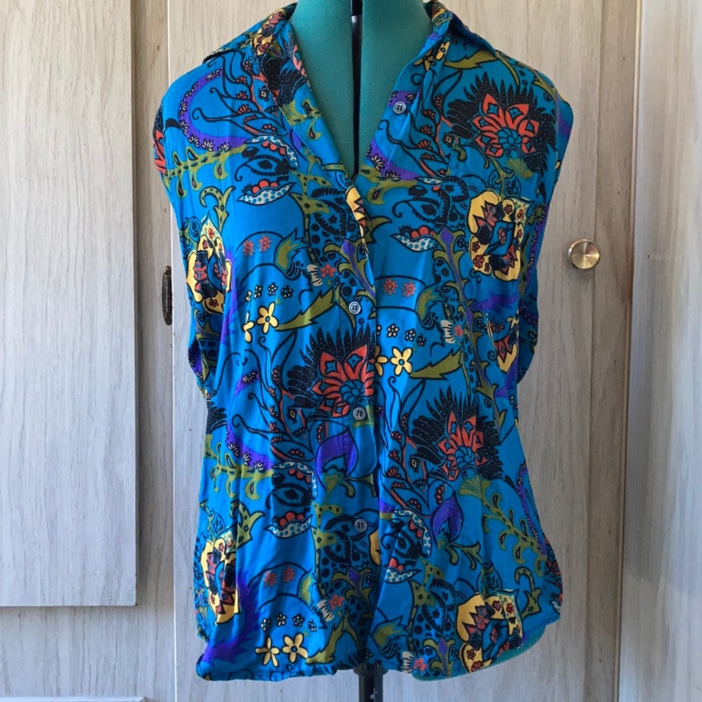 Tik-it vintage blouse